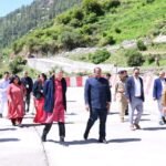 सीमांत उत्तरकाशी पहुंचे मुख्य चुनाव आयुक्त, हर्षिल पोलिंग बूथ का करेंगे निरीक्षण…
